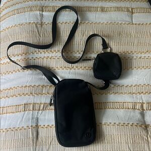 lululemon athletica Black Crossbody Bag Duo
